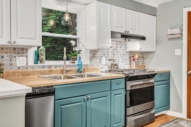 18-web-or-mls-39-thompson-st