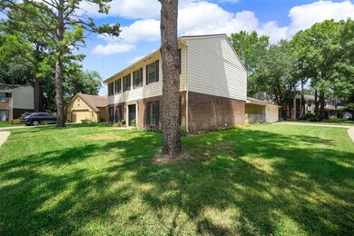 8011 Pinyon Creek Ct, Houston, TX 77095 - photo 3