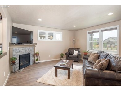 unlisted-address, Redmond, OR 97756 - photo 7