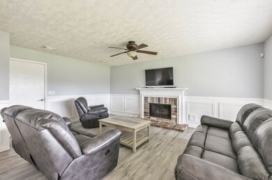 5204 Spring Branch Dr, Pearland, TX 77584 - photo 5