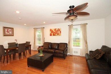 6008 Ticonderoga Ct, Burke, VA 22015 - photo 2