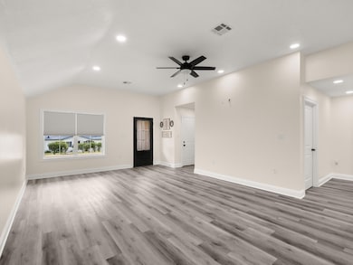 1004 S 9th St, Leesville, LA 71446 - photo 2