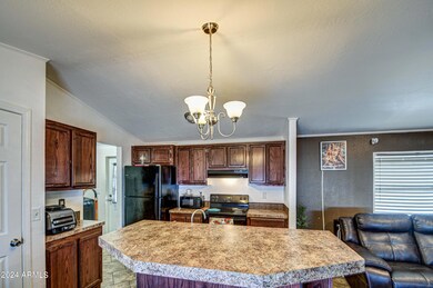 Kitchen 4