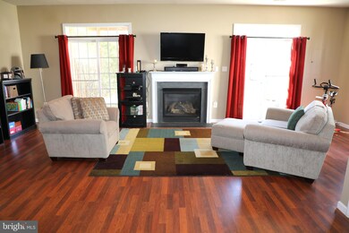 4962 Vail Ridge Ln, Fairfax, VA 22030 - photo 5