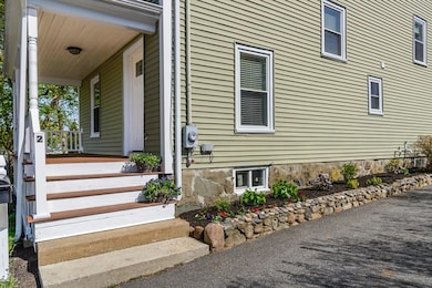 2 Longfellow St, Beverly, MA 01915 - photo 5