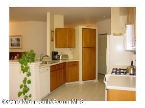 6161 Cedar Ct, Monmouth Junction, NJ 08852 - photo 3