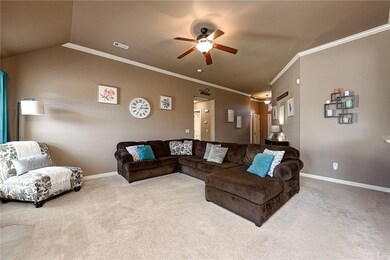 3774 Deerhurst St, Springdale, AR 72764