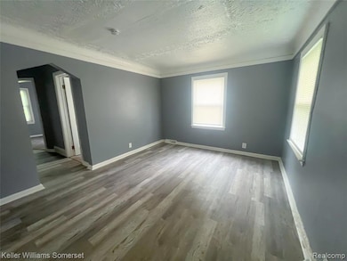 18260 Fielding St, Detroit, MI 48219 - photo 2