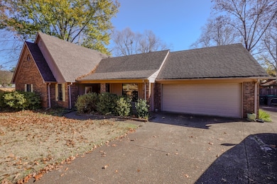 1994 Glendower Cove, Cordova, TN 38016 - photo 2