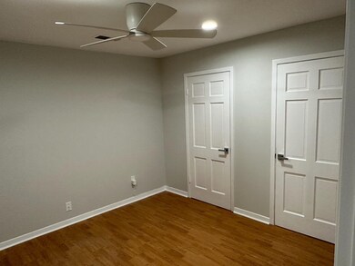 835 Wycliffe Dr, Houston, TX 77079 - photo 6