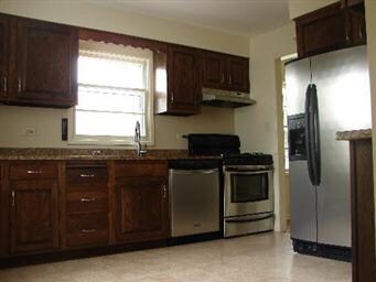 117 Chandler Dr, Mundelein, IL 60060 - photo 5