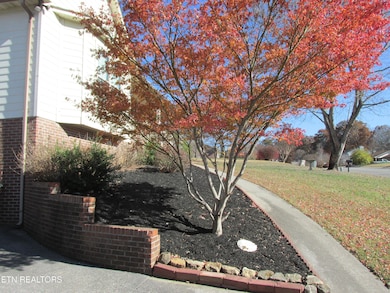 3045 Shadowbrook Dr, Maryville, TN 37803 - photo 5