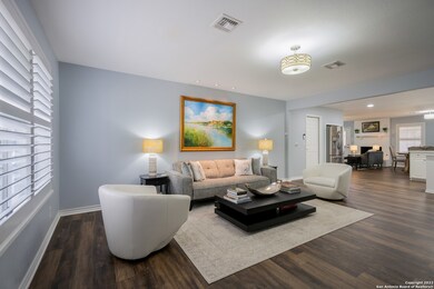 408 N Edison St, Fredericksburg, TX 78624 - photo 3