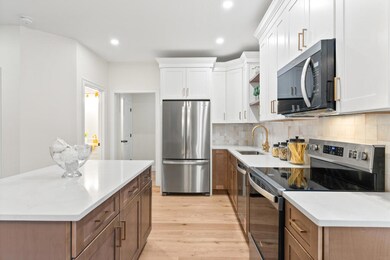 52 Hogan Cir unit 1, Westbrook, ME 04098 - photo 5