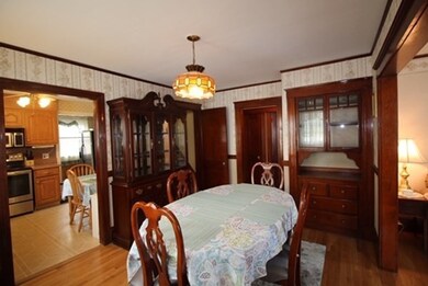 185 Parmenter Rd, West Newton, MA 02465 - photo 7