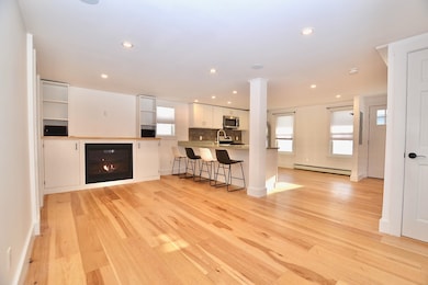 12 East St, Waterbury, VT 05676 - photo 4