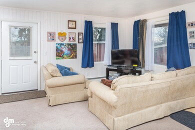 Top Unit Livingroom