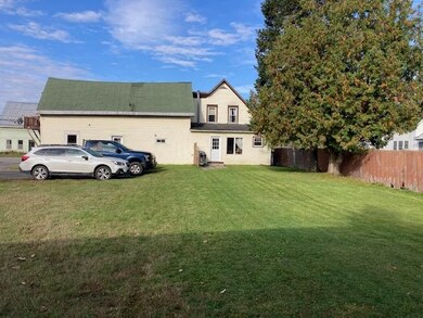 908 Washington St, Stewartstown, NH 03576 - photo 5