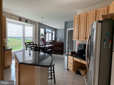 12208 Skylark Rd, Clarksburg, MD 20871 - photo 4