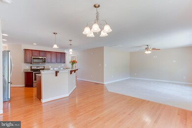 11 Nicholson Dr, Colonial Beach, VA 22443 - photo 2