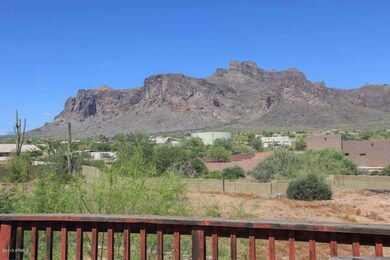 Balcony Mountain View