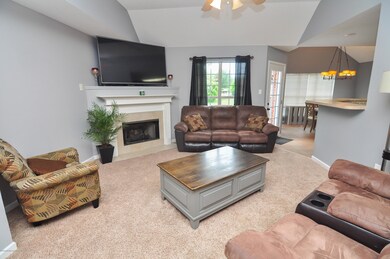 Cozy Fireplace & Vaulted Ceilings