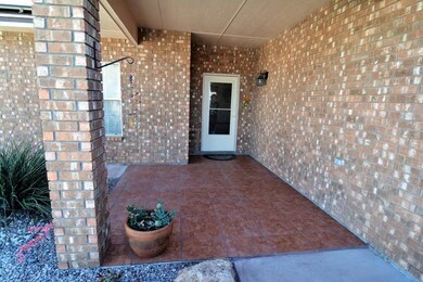 1081 Mimosa Ave, Alamogordo, NM 88310 - photo 2