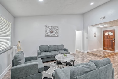 11618 Corona Ln, Houston, TX 77072 - photo 7