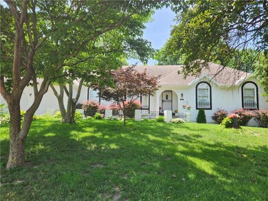 5173 SW Raintree Pkwy, Lees Summit, MO 64082 - photo 2