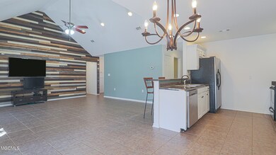 104 Pine Cove-107