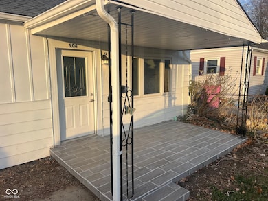 904 Cottage Ave, Crawfordsville, IN 47933 - photo 5