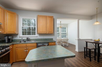 8009 Brookmead Ct, Severn, MD 21144 - photo 4