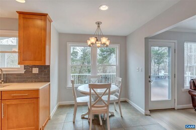 1435 Willow Lake Dr, Charlottesville, VA 22902 - photo 7