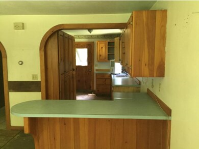 152 Franklin Rd, Salisbury, NH 03268 - photo 2