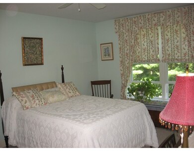 7 Crescent Way unit 206, Sturbridge, MA 01518 - photo 6