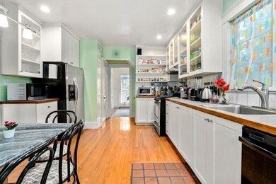 33 Symmes St, Roslindale, MA 02131 - photo 6