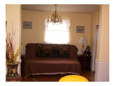 Other Sitting Room - Lower
