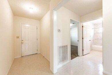 16711 N Wayne Ln unit 2, Pearland, TX 77584 - photo 3