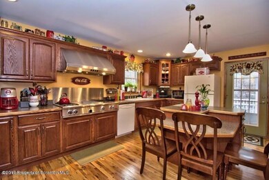 1192 Loyalville Outlet Rd, Harveys Lake, PA 18618 - photo 4