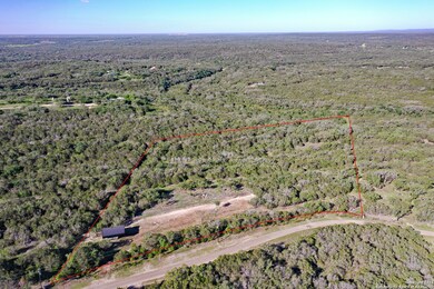725 County Road 246, Hondo, TX 78861 - photo 3