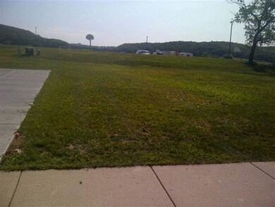 69 Berdella Ct, Cross Plains, WI 53528 - photo 2