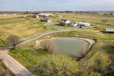 1255 Mcvoid Rd, Springtown, TX 76082 - photo 3