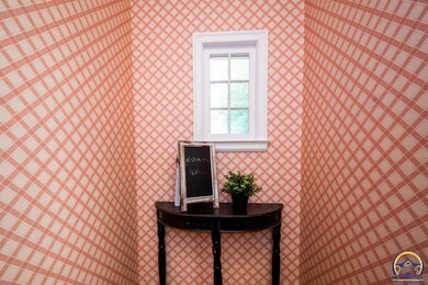 1116 SW Jane Ave, Topeka, KS 66604 - photo 7