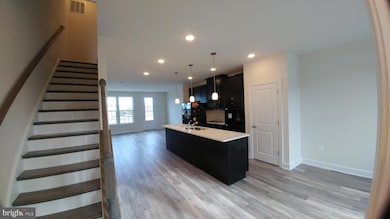 8754 Elsing Green Dr unit ROOM, Manassas, VA 20112 - photo 2