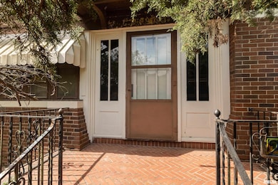 201 S Line St, Creal Springs, IL 62922 - photo 5