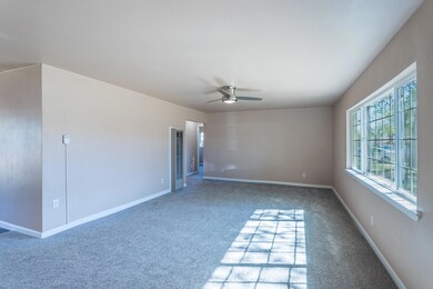17 living room