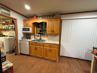 613 Ebenezer Rd, Amity, AR 71921 - photo 5