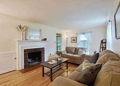 39 Saxon Rd, Worcester, MA 01602 - photo 4