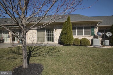 12965 Little Hayden Cir, Hagerstown, MD 21742 - photo 2