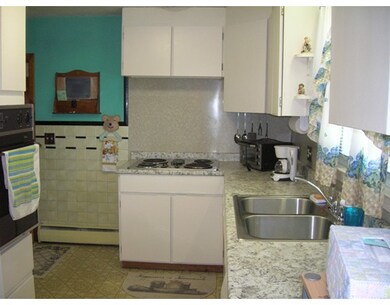 85 Donlyn Dr, Chicopee, MA 01013 - photo 4